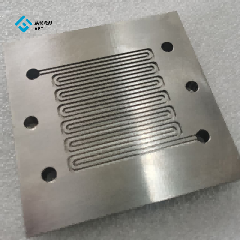 Piastre bipolari metalliche per celle a combustibile idrogeno efficienti e resistenti alla corrosione